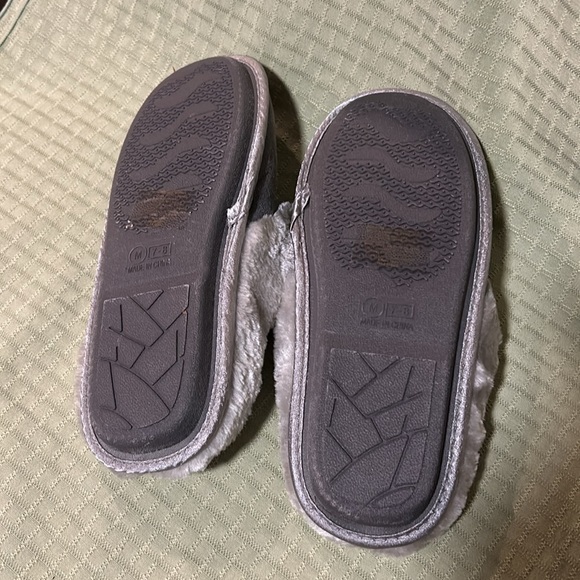 New memory foam grey scuff slippers with jewels M - Picture 4 of 6